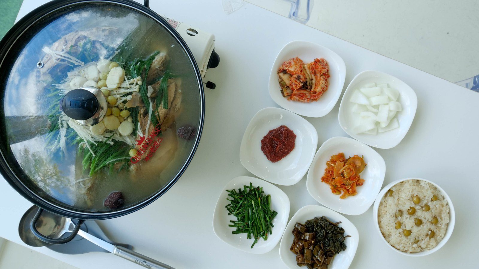냄비 요리와 반찬